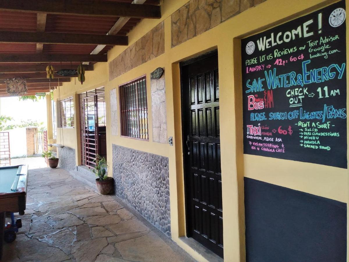 Bananoz Surfhouse Bed & Breakfast Transito Exterior photo